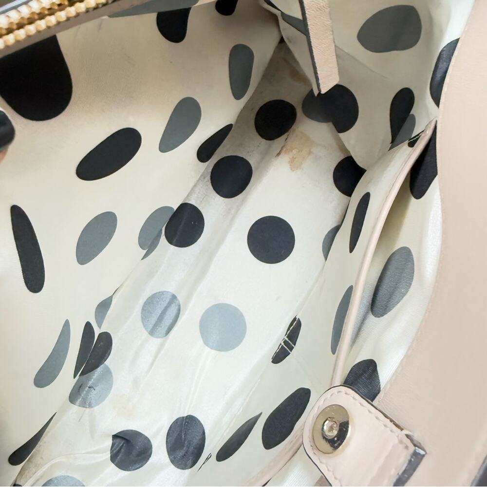 Kate Spade beige and Black hand Bag - Picture 12 of 14